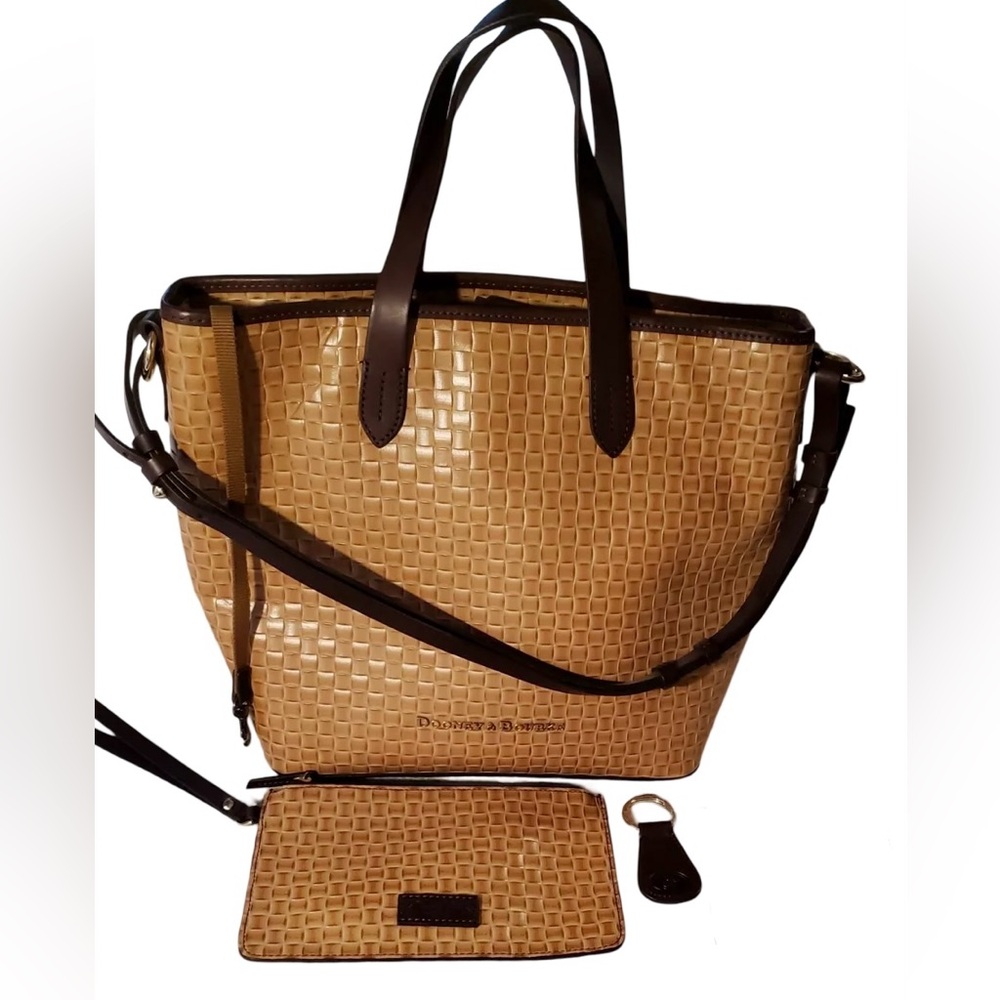 ‼️SALE WAS $225‼️Dooney & Bourke Lilliana Purse & Wristlet